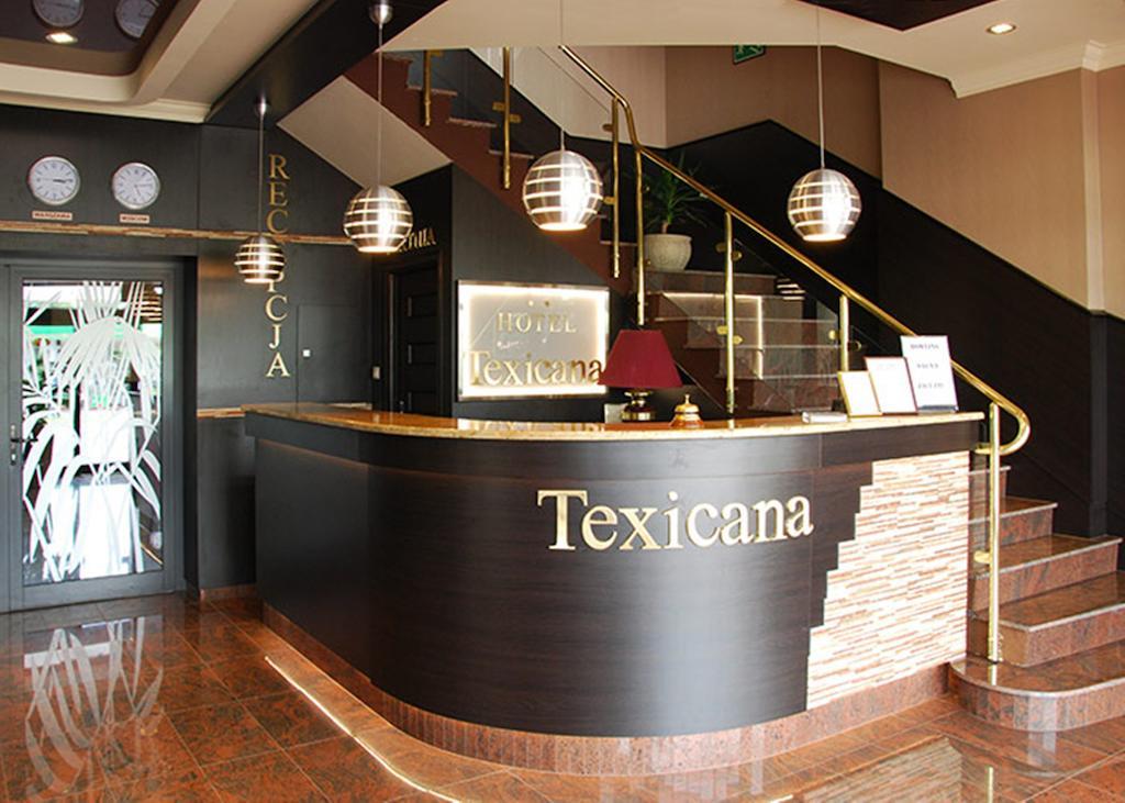 Hotel Texicana Sulechów Buitenkant foto