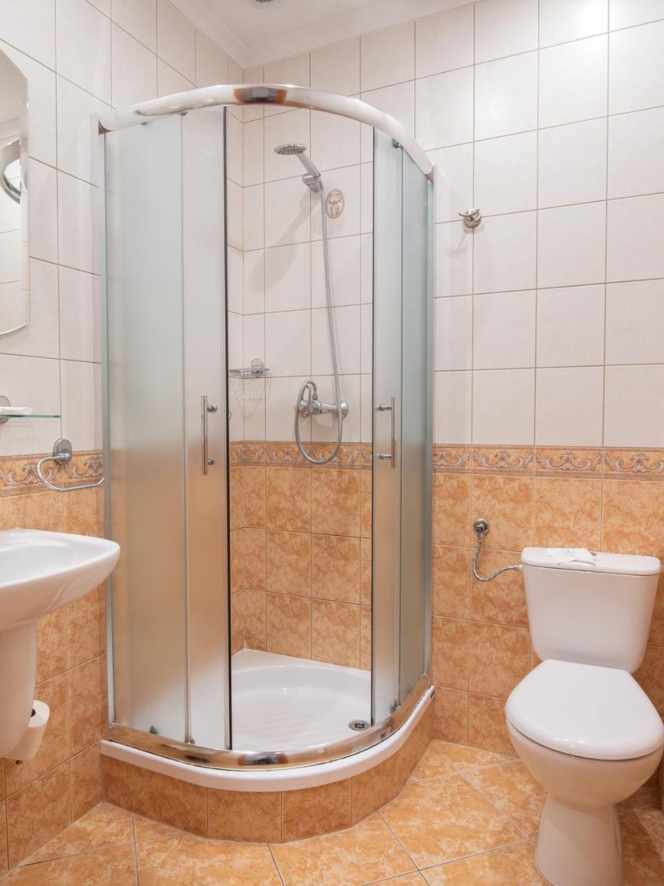Hotel Texicana Sulechów Buitenkant foto